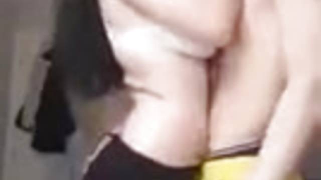 Liseli Bakire Kızı Evde Sikiyor Canlı Periscope Pornoda — Maçka Porno Hd Sex Izle